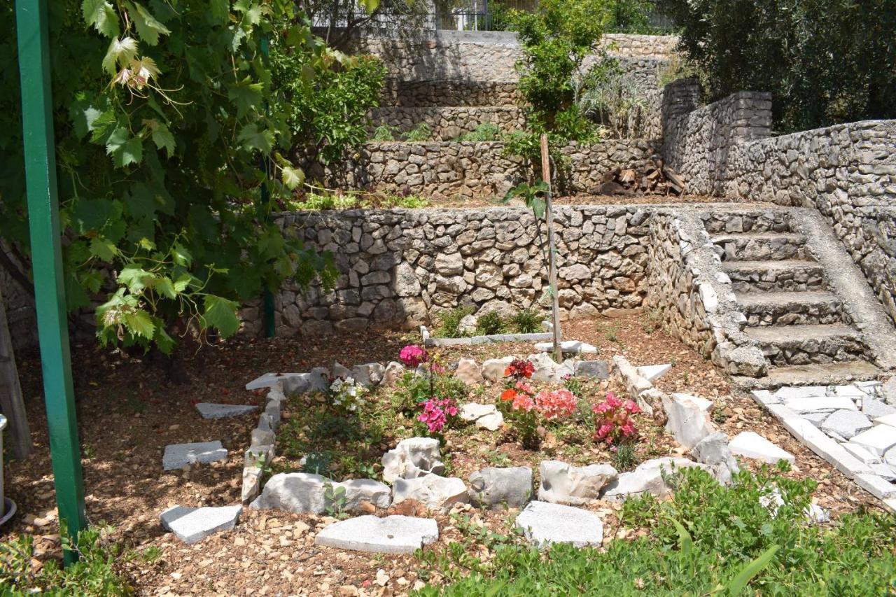 Villa Seaside Near Trogir - Poljica *