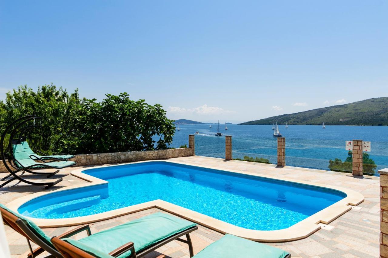 Seaside Near Trogir - Poljica