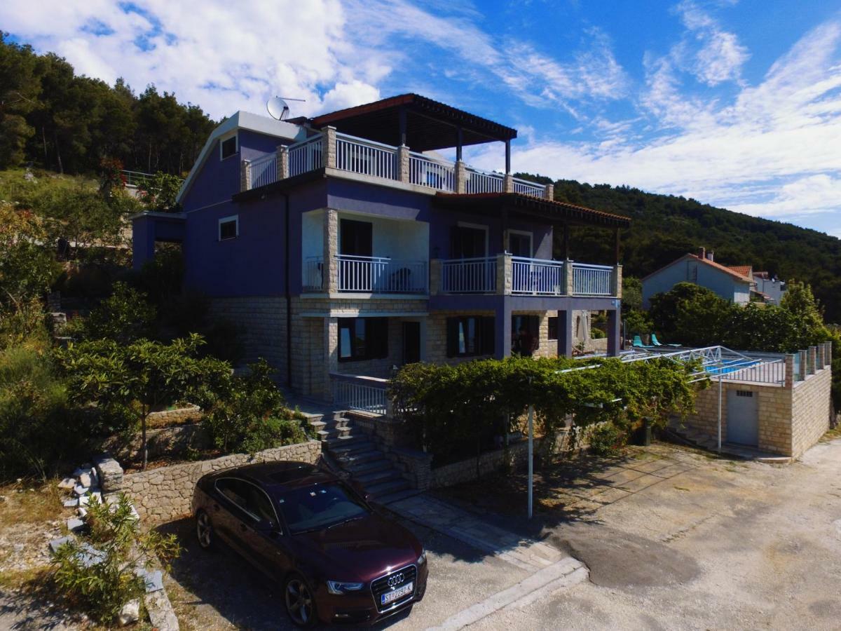 Villa Seaside Near Trogir - Poljica *